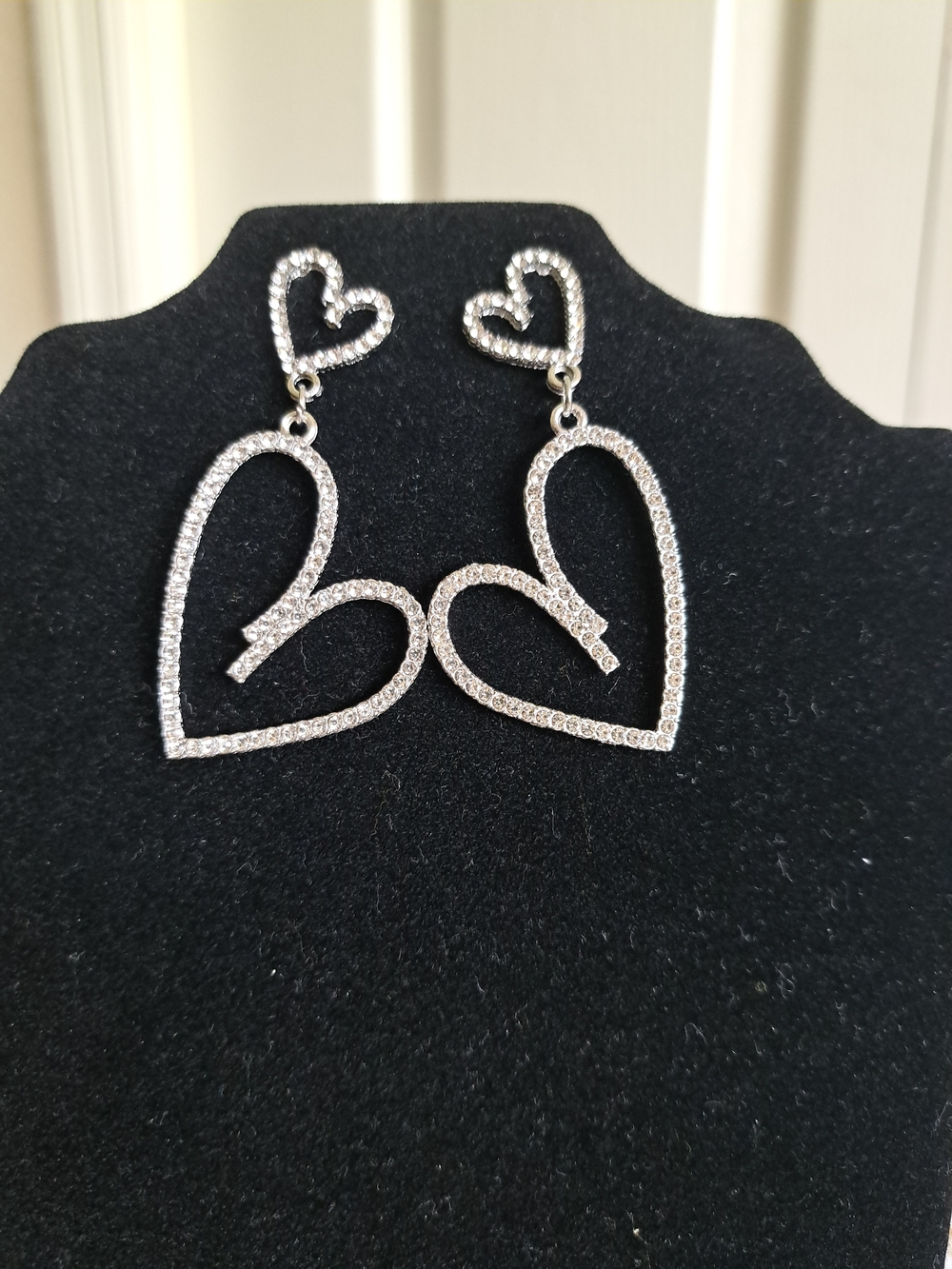 Source Unknown Silver Crystal Heart Drop Earrings